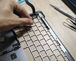 Ganti keyboard macbook