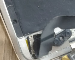 Perbaikan port charger macbook pro 12